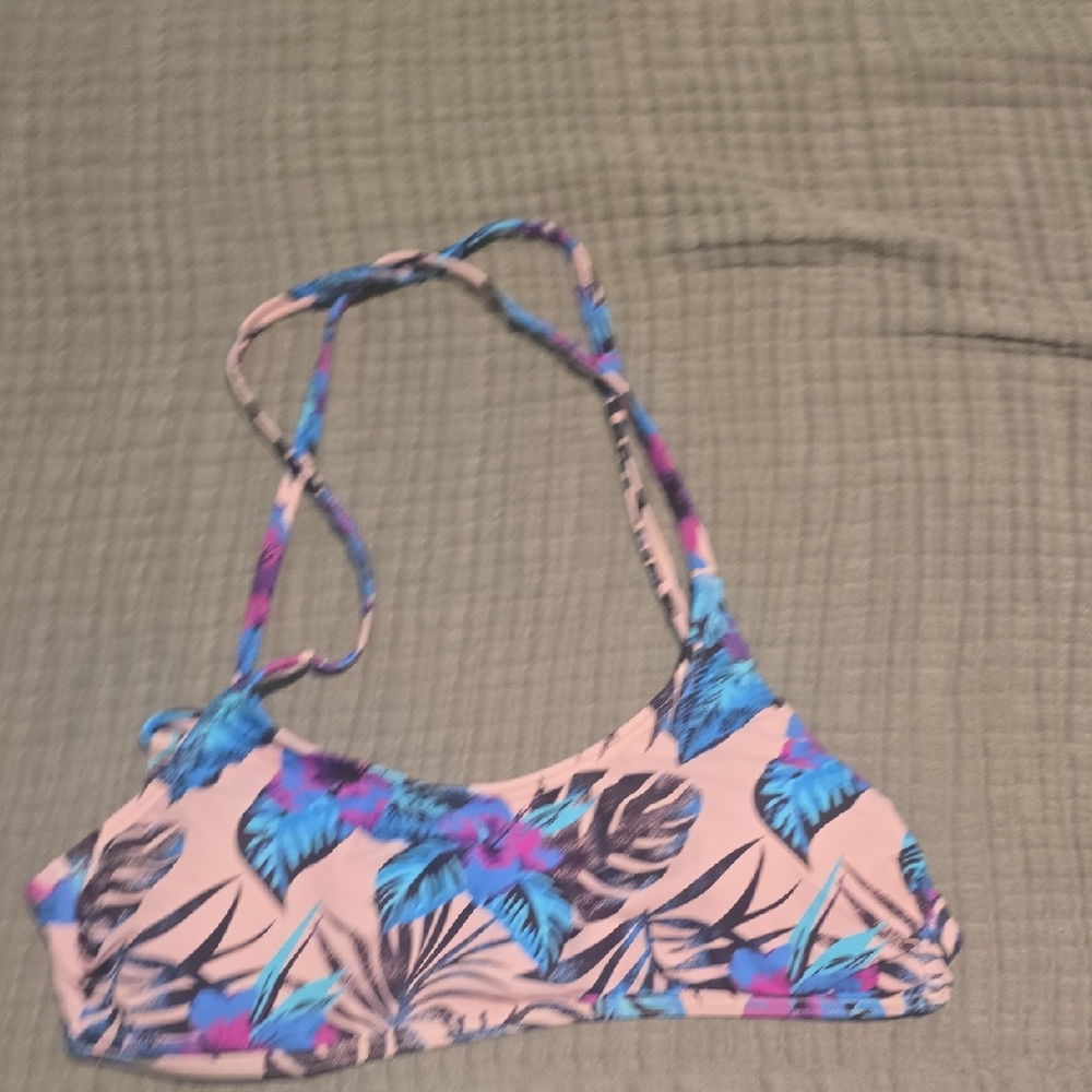 Pink Lily Tropical Print Bikini Top